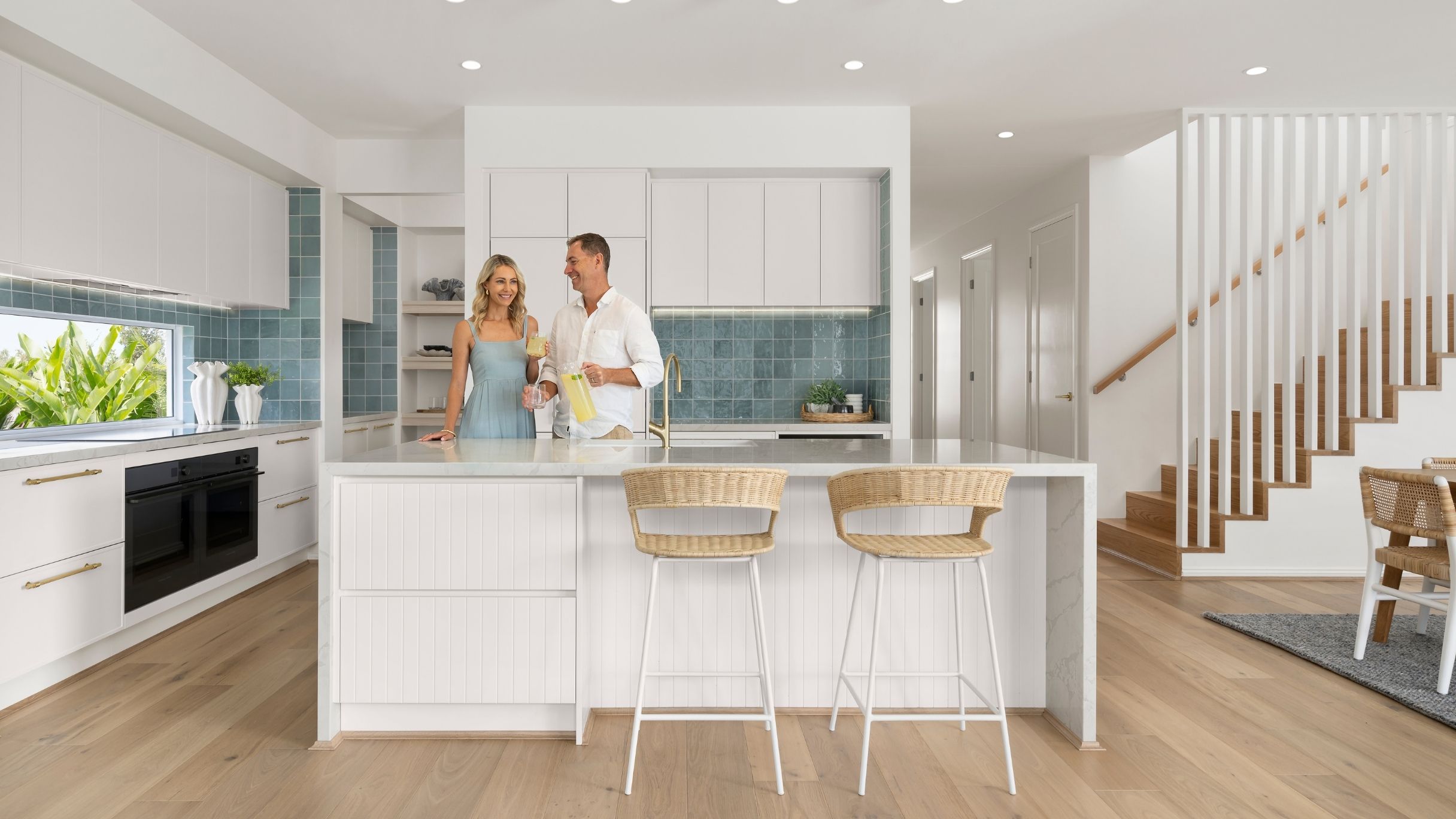 Noosa 31 White Rock Display Centre