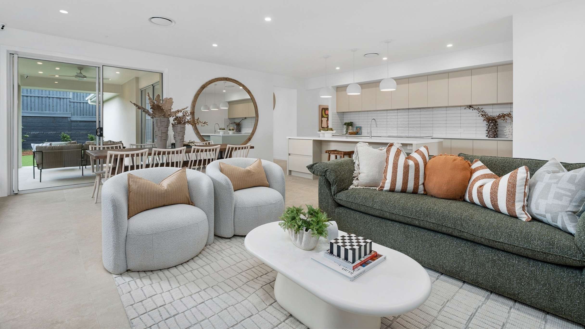 Oasis 26 Lilywood Display Centre