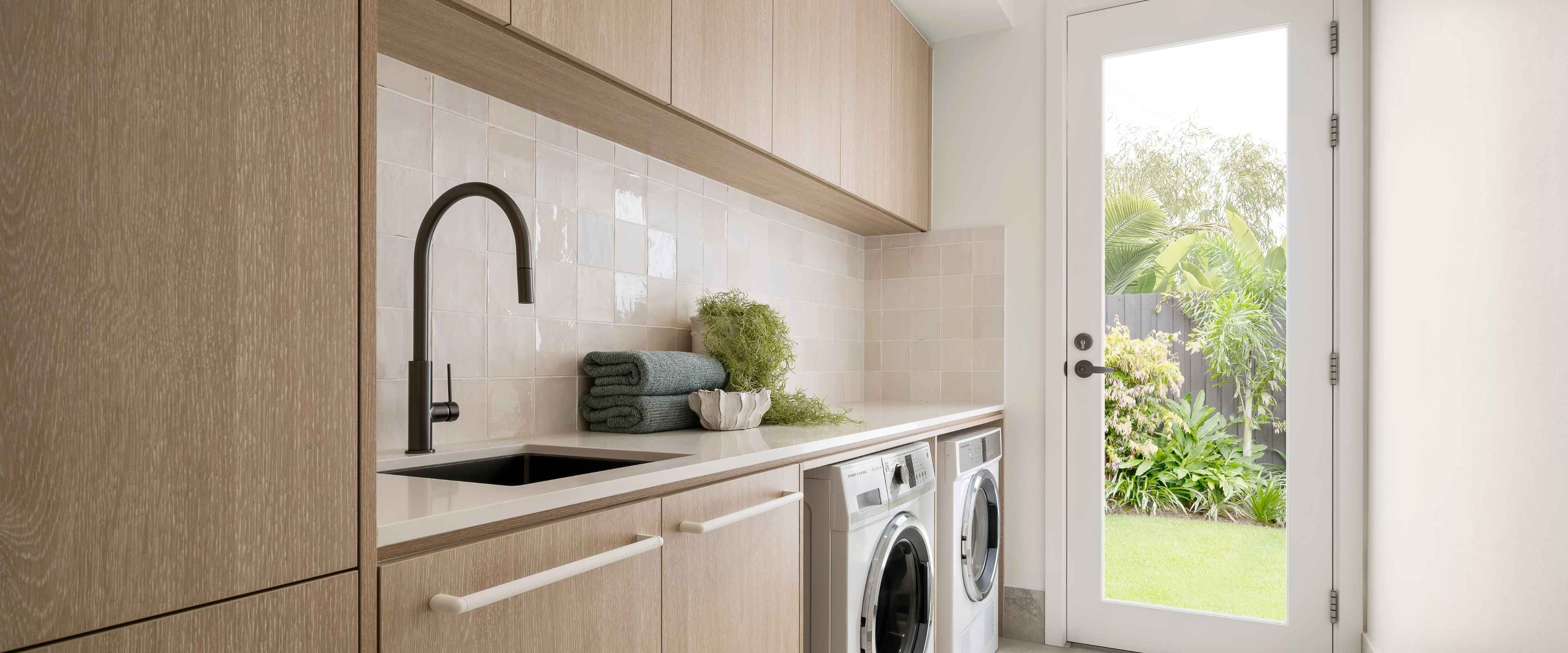 Halifax 35 Brookhaven Display Centre