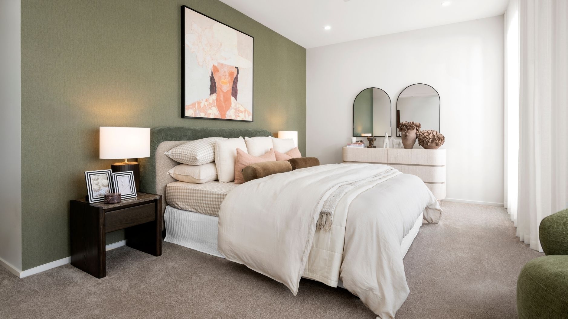 Whitehaven 30 White Rock Display Centre