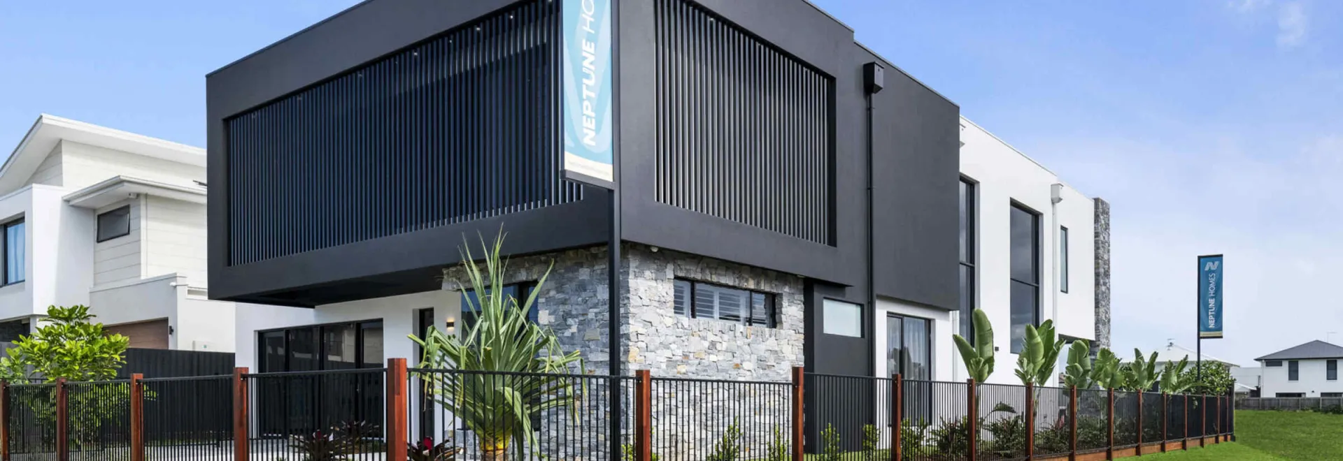 Grand 43 Rochedale Display Centre