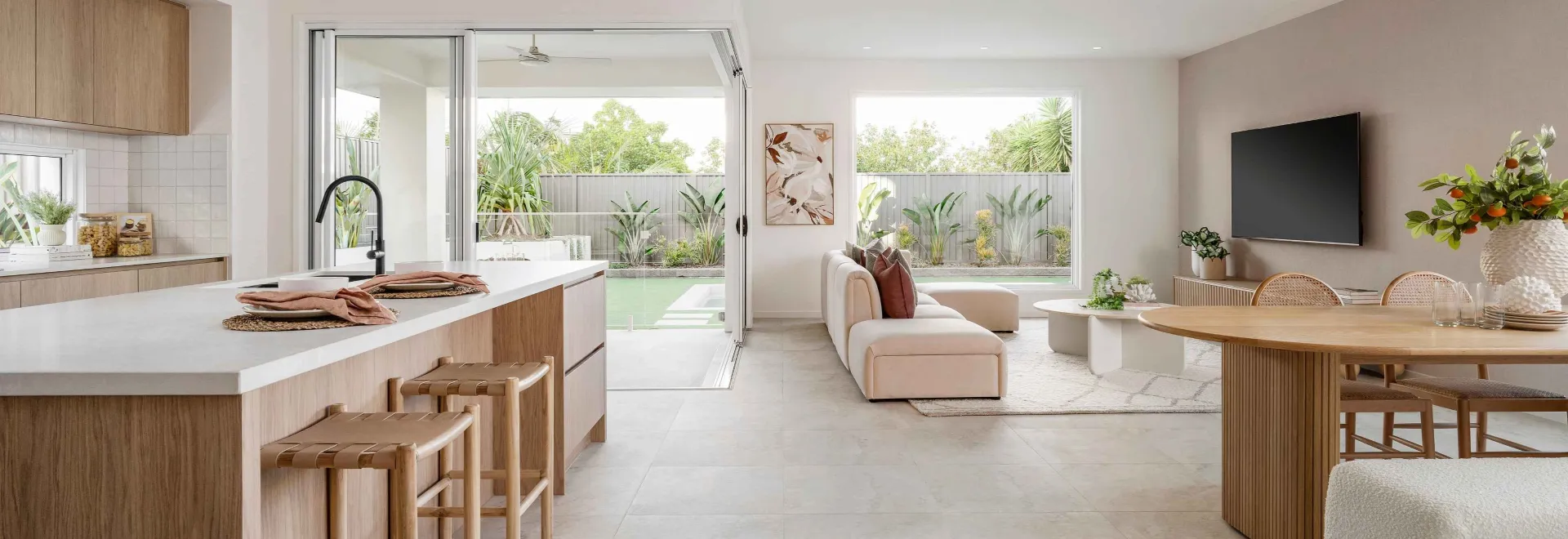 Mermaid 36 SkyRidge Display Centre